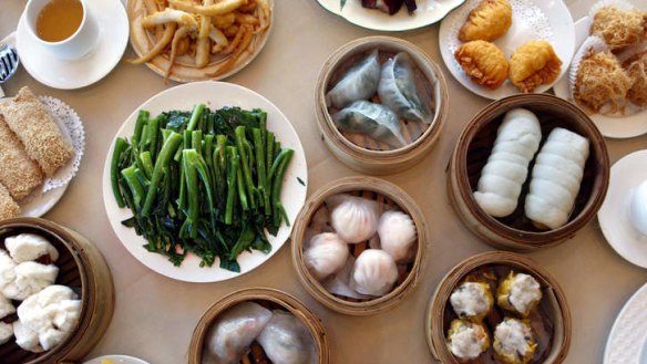 Smorgasbord: Yum Cha is a great  for children as they can see the food before they order from the trolley.