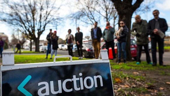 A prestige property has passed in at auction following a last-ditch council heritage protection.