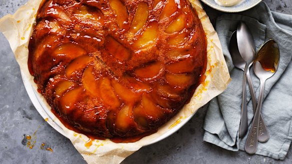 Cake tatin. 
