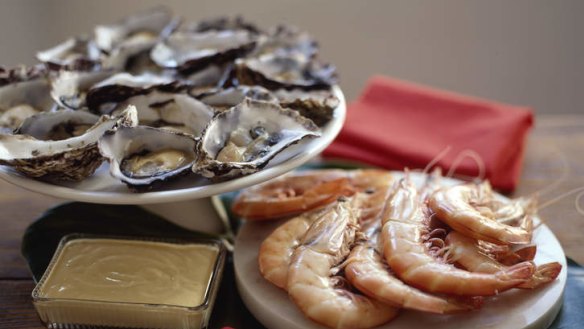 Oysters with truffle dressing