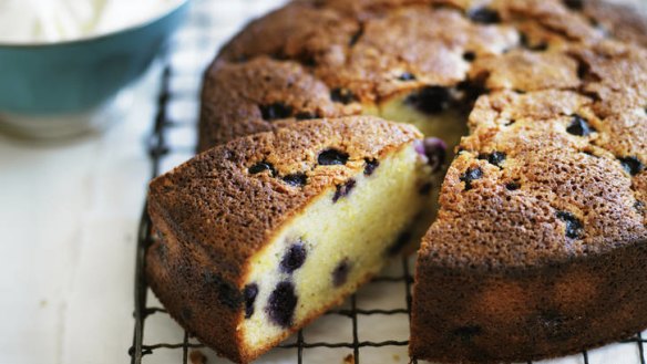 Great with cream ...  blueberry and lemon cake.