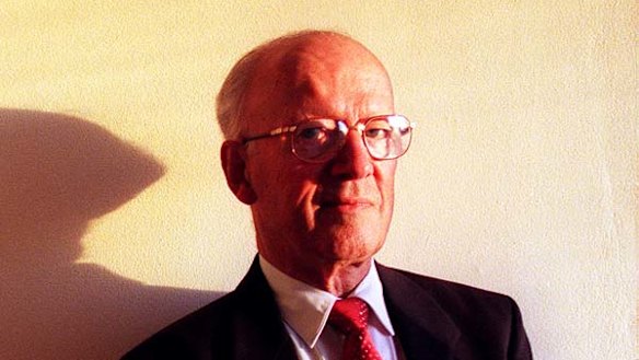 James Dibble, 'the face and voice of the ABC', dies at 87