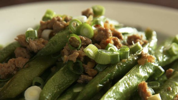 Side dish: Chinese style dry-seared beans.