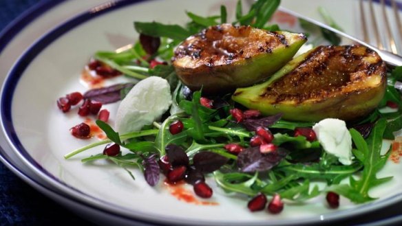 Warm fig and pomegranate salad.