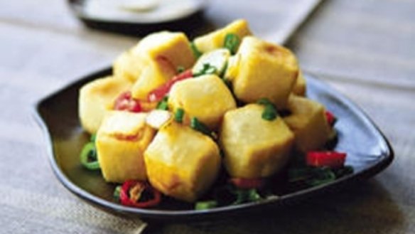 Salt and pepper tofu