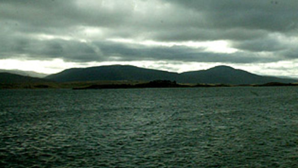 Lake Jindabyne ... water temperature was only six or seven degrees.