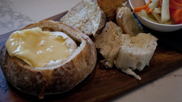 Baked camembert 'fondue' at Fromage The Cow.