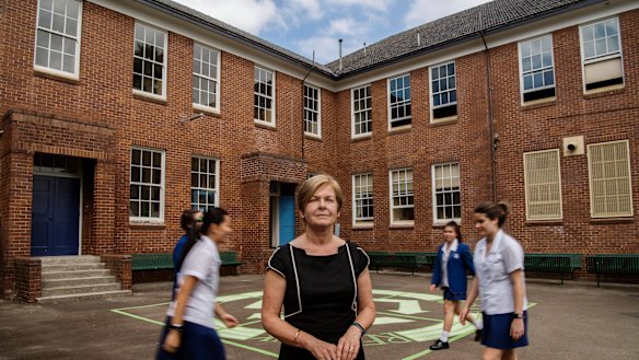 Liz Diprose, principal of Willoughby Girls, a school which restricts smartphone use.