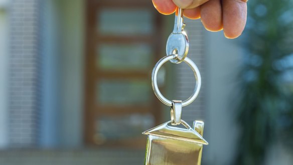 Of the 3.1 million mortgaged households, an estimated 669,000 are now experiencing mortgage stress.