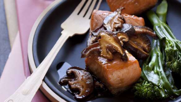 Teriyaki salmon with shiitake mushrooms.