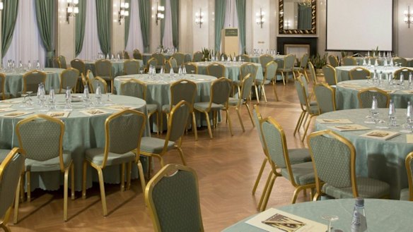 The Verdi Room is green because ''verdi'' means green in Italian.
