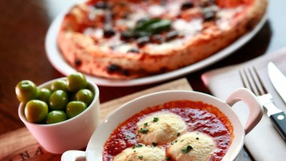 Sicilian pizza and ricotta polpette at Cantina Centrale.