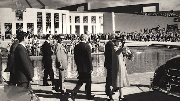 Poolside: The Queen opens Parliament House in May, 1988.