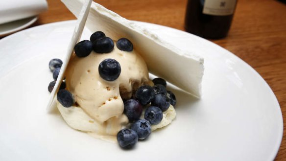 Miso ice-cream with blueberries.