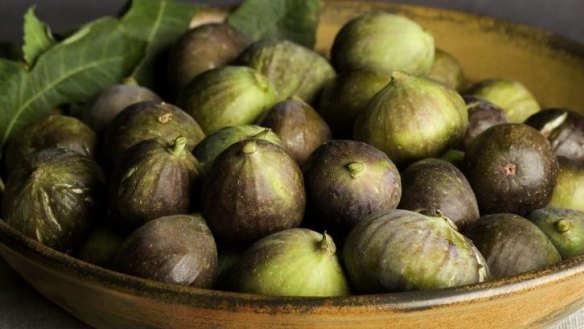 Try figs roasted with crushed praline and ice-cream.