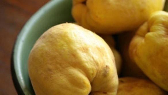 Baked quinces
