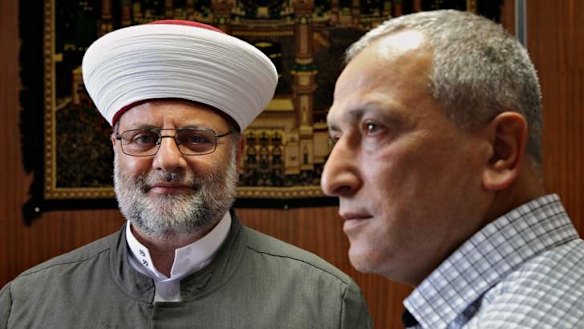 Urging asylum seekers to return voluntarily: Sheikh Malek Zeidan and Jamal Rifi will travel to Manus and Nauru.