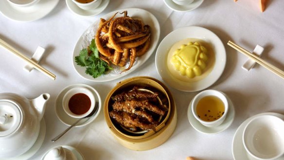 Try these offerings as an alternative to tea at your next Chinese banquet.