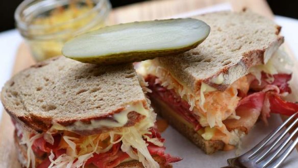 The Reuben with pickles, mac'n'cheese and pretzels.