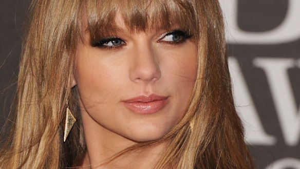 Taylor Swift's blunt fringe references the swinging 60s.