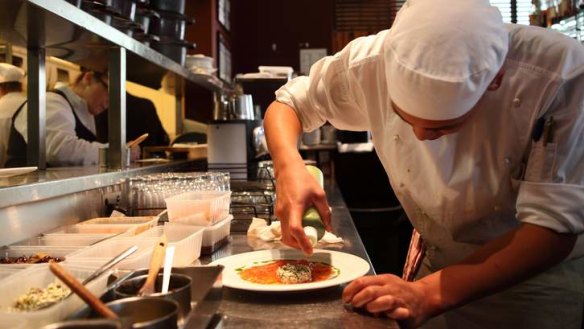 French restaurants that serve food made from scratch will be encouraged to promote the fact.