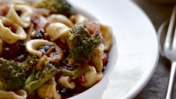 Orecchiette with currants, broccoli and pine nuts