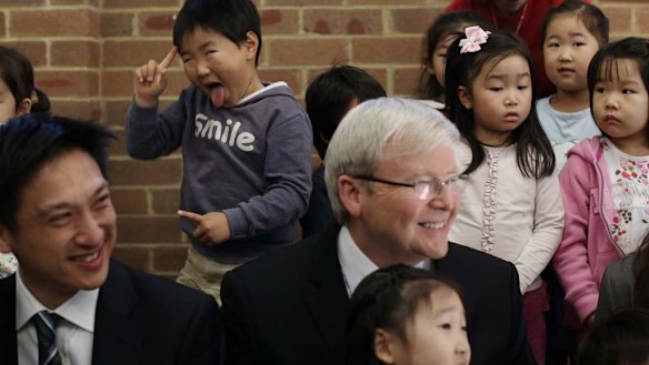 Kevin Rudd visits Korean - English lessons at the Ryde Uniting Church in Sydney in 2013.