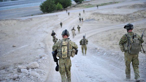 Manslaughter charges against two Australian commandos have been dismissed.