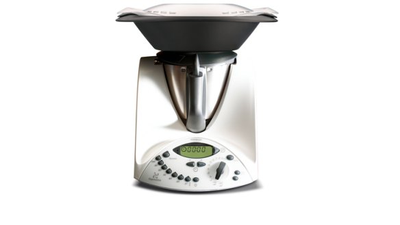 The superseded Thermomix model.