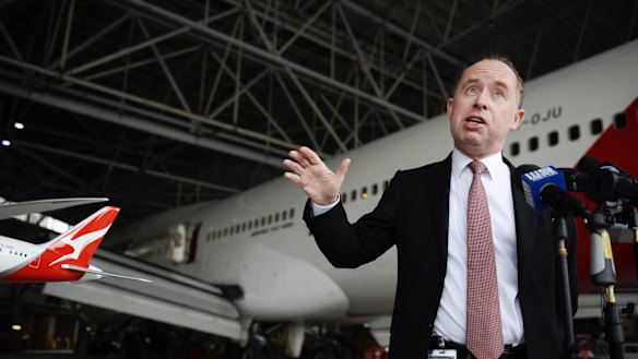 Qantas chief executive Alan Joyce announcing new Dreamliners for the fleet.