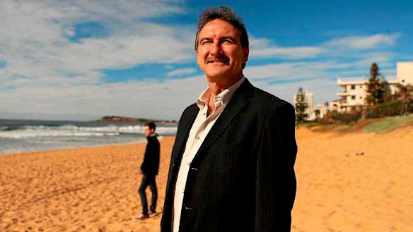Plans to save properties on eroded beaches hit legal walls