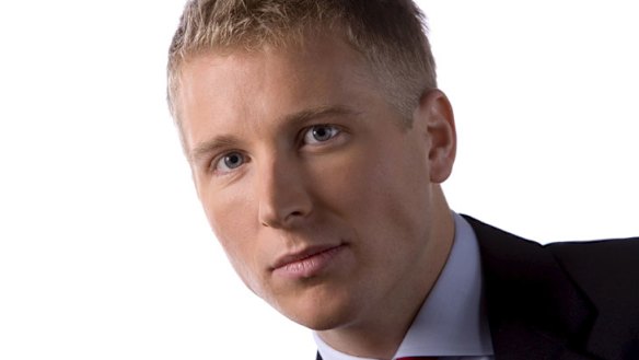 At only 29, Hamish MacDonald has racked up enough experience, kudos and contacts to be recruited for the plum job as foreign correspondent and fill-in host on 6.30 With George Negus.