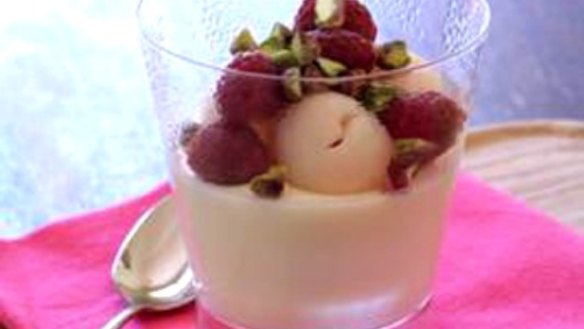 Lychees with buttermilk pudding and raspberries