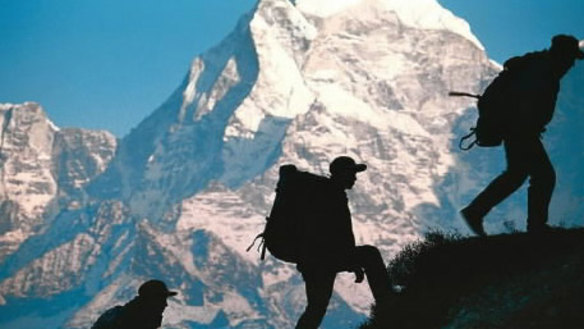 Into Thin Air is a graphic account of a disaster on Mt Everest.
