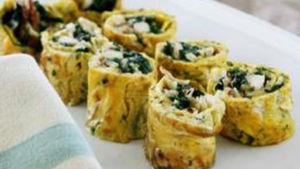 Crab and spinach frittata rolls