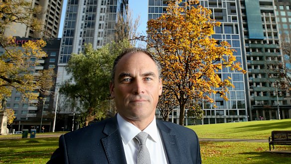 Former Mortgage Choice chief executive John Flavell's abrupt departure should have raised alarm bells..