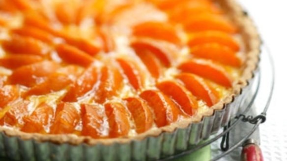 Apricot tart