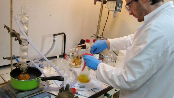 Start-up turns water into gold