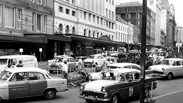 Elizabeth Street, Sydney on 12 December 1961