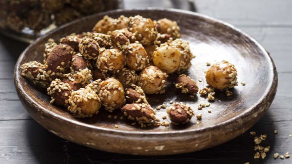 Spiced tamari almonds, macadamias and sesame seeds