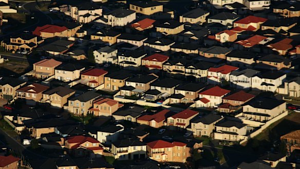 House price growth around Australia is expected to ease but who will make the most accurate call?