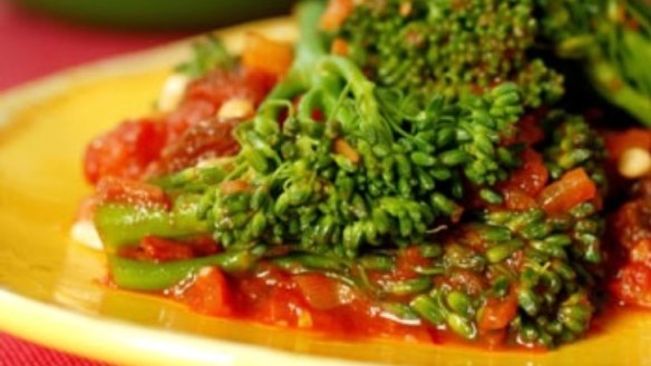 Broccolini with anchovies, raisins and pine nuts