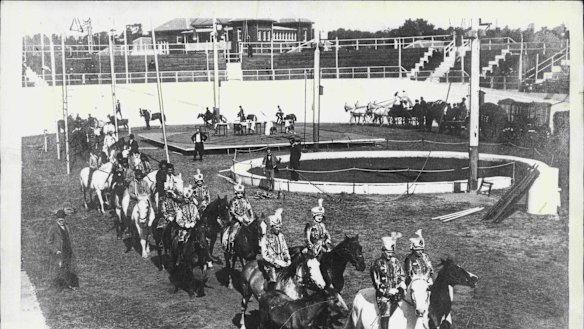 Performers in Wirth's Olympia circus on the land where the NGV now stands.