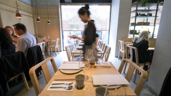 The Ruyi dining room is elegant and calm.