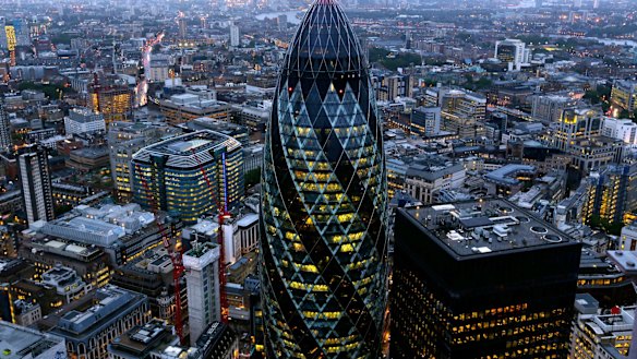 Job cuts continued at a ferocious pace this year, with 11 of the biggest European and US banks announcing almost 100,000 new cuts.