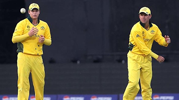 Ponting throws a tantrum as Australia grind to victory