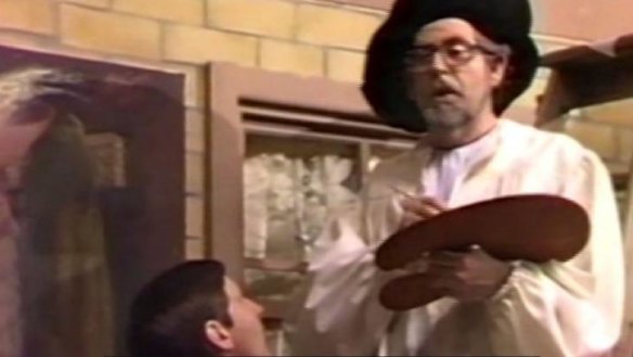 An image showing Rolf Harris performing a sketch with Tony Porter in the '80s. Harris did not remember meeting Porter.