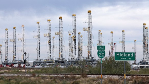 The shale oil industry in the United States could undo the price hikes caused by the OPEC production cut.