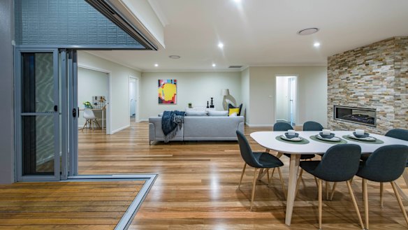 30 Swinden Street in Downer.