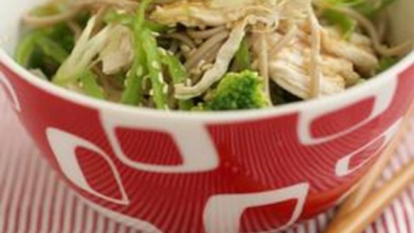 Hokkien noodles with vegetables